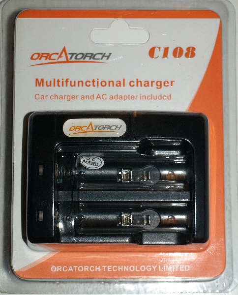 Charger for two 18650 -cells